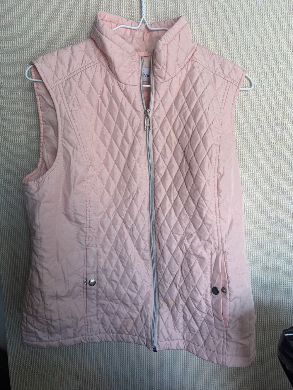 Black Rivet Quilted Pink Sleeveless Vest